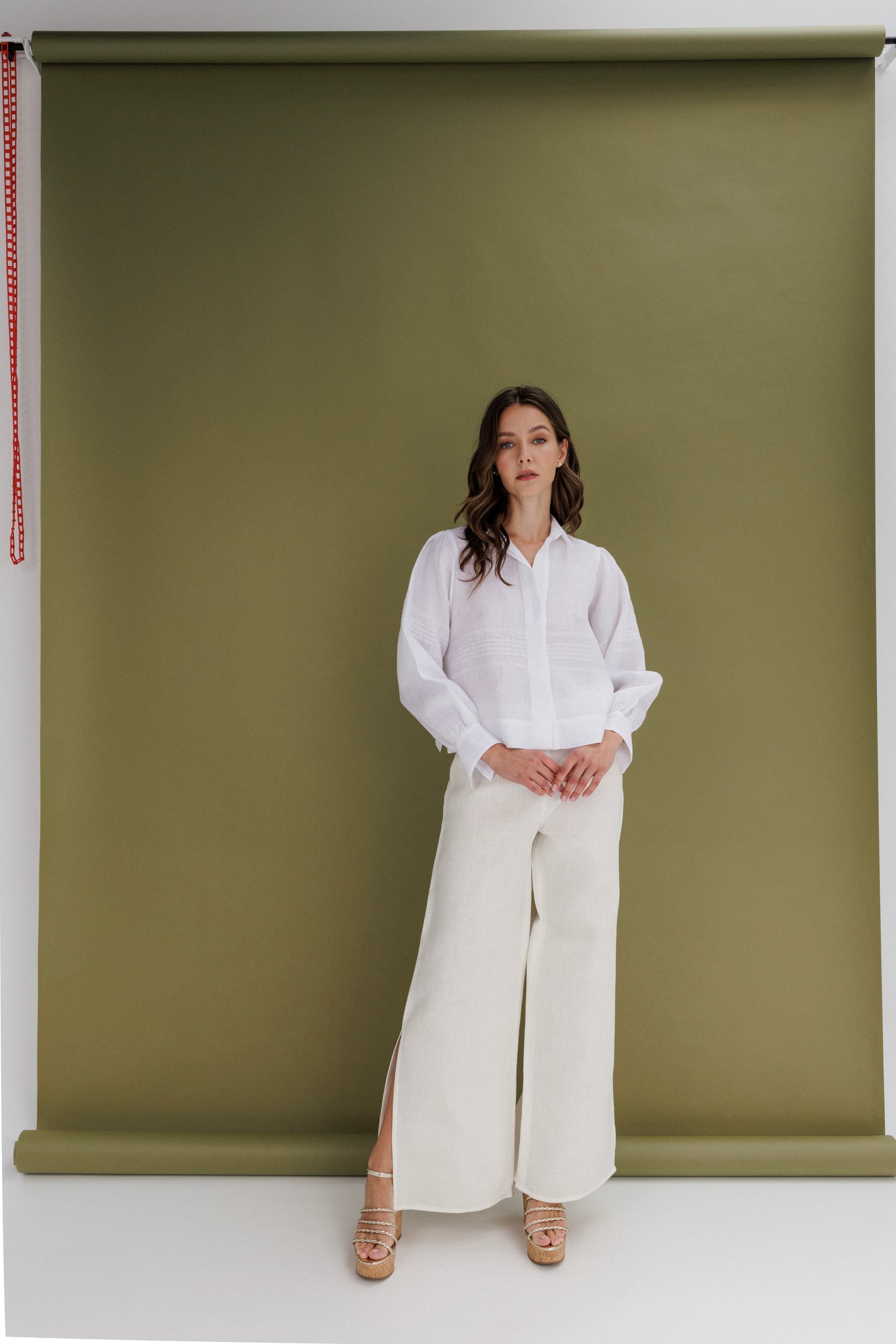 Gerbera Pants with slit detail